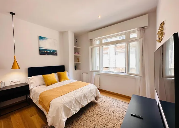 Vahibar Residences- Plaza De Compostela * Comarca de Vigo