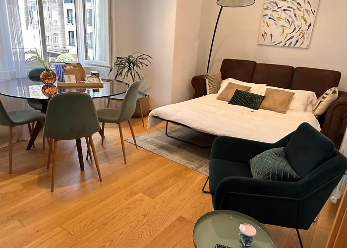 Vahibar Residences- Plaza De Compostela * Comarca de Vigo